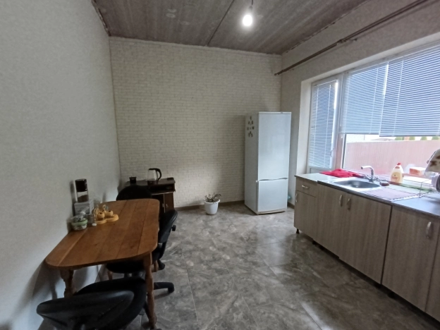 Купить дом на улице Березина в Шебекине. Вариант № 3856725, 4, площадь -  квм, цена 6190000 рублей