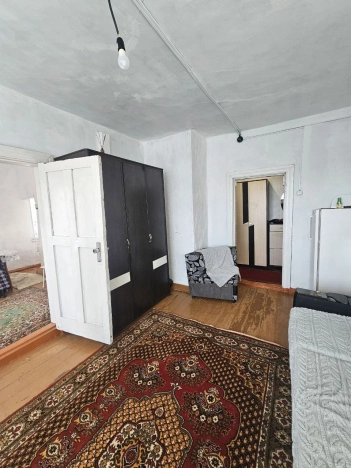 Купить квартиру на улице Комарова в Улан-Удэ. Вариант № 9259226, 11, площадь -  квм, цена 2600000 рублей