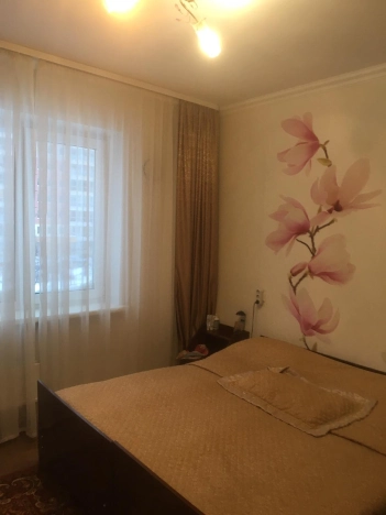 Купить двухкомнатную квартиру на вторичке на улице Гребенщикова в Новосибирске. Вариант № 8031942, 1, площадь -  квм, цена 6000000 рублей