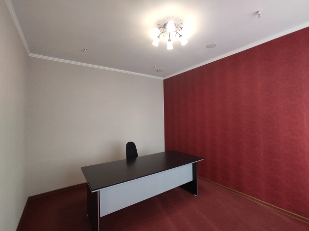 Купить офисы в Омске. Вариант № 27771, 3, площадь -  квм, цена 11800000 рублей