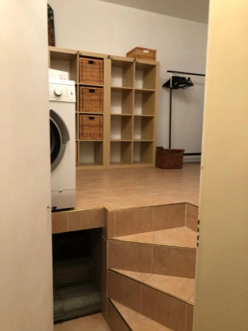 Купить квартиру в Москве. Вариант № 9813279, 1, площадь -  квм, цена 230000000 рублей