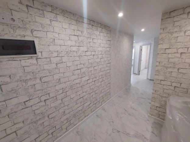 Купить трехкомнатную квартиру в Пушкине. Вариант № 5296, 20, площадь -  квм, цена 9800000 рублей