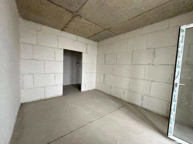 Купить однокомнатную квартиру на улице Труда в Краснодарском крае. Вариант № 37252, 4, площадь -  квм, цена 3920000 рублей