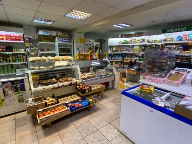 Купить торговые помещения в Старом Осколе. Вариант № 24951, 2, площадь -  квм, цена 7500000 рублей