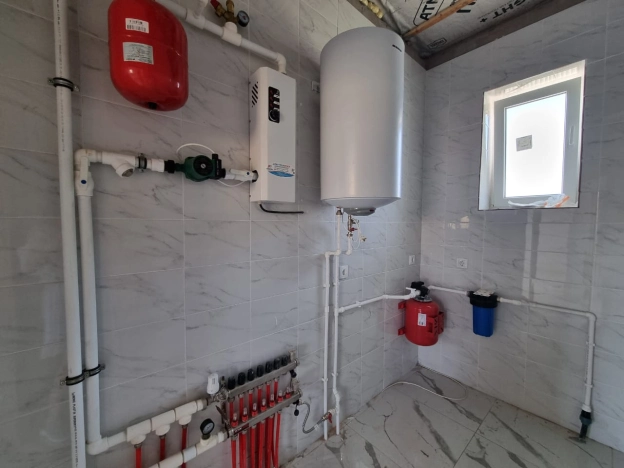 Купить дом в Симферополе. Вариант № 2940856, 7, площадь -  квм, цена 10300000 рублей