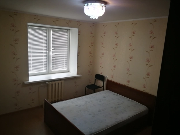 Купить трехкомнатную квартиру на вторичке в Республике Башкортостан. Вариант № 1815, 7, площадь -  квм, цена 6690000 рублей