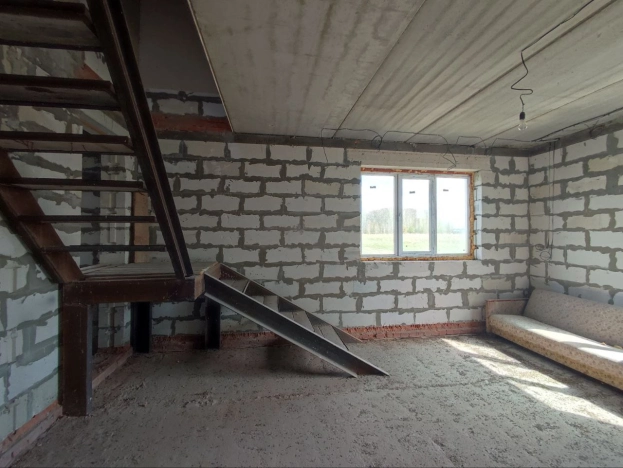 Купить дом на улице Набережная в Тюменской области. Вариант № 41043, 10, площадь -  квм, цена 5190000 рублей