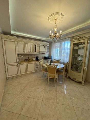 Купить квартиру в Москве. Вариант № 6828928, 1, площадь -  квм, цена 29900000 рублей