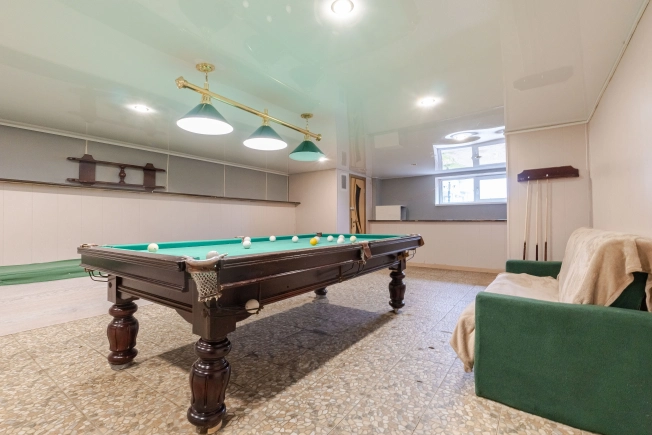 Купить дом в Санкт-Петербурге. Вариант № 9538, 14, площадь -  квм, цена 29990000 рублей