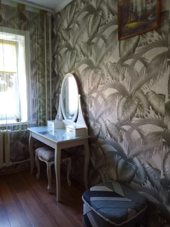 Купить трехкомнатную квартиру на улице Ильи Мухачева в Бийске. Вариант № 8725843, 5, площадь -  квм, цена 4300000 рублей