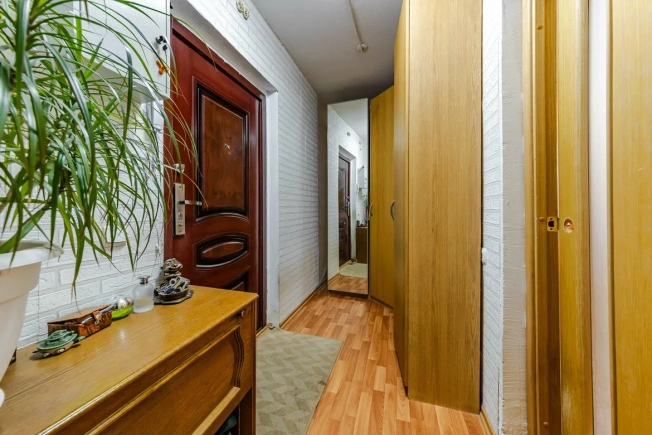 Купить квартиру в Ленинградской области. Вариант № 3064910, 6, площадь -  квм, цена 5350000 рублей