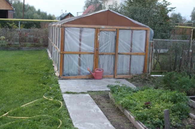 Купить дачу в районе Калининский в Новосибирске. Вариант № 53592, 6, площадь -  квм, цена 15000000 рублей