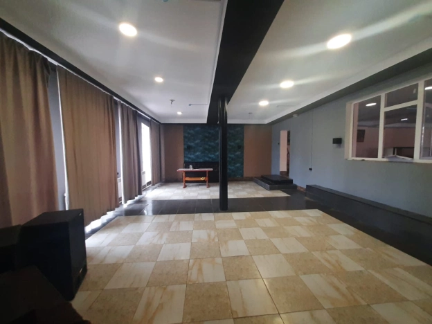 Снять коммерческую недвижимость в Тобольске. Вариант № 10329247, 13, площадь -  квм, цена 170000 рублей