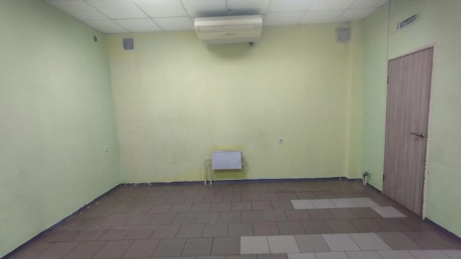 Снять коммерческую недвижимость в Омске. Вариант № 9936833, 2, площадь -  квм, цена 175000 рублей