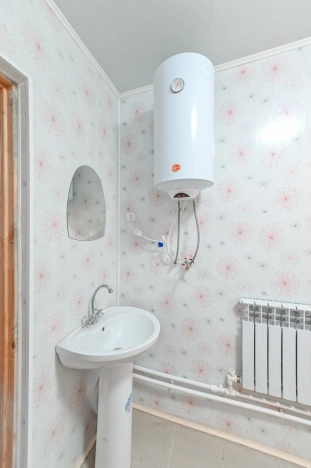 Купить дом в Азове. Вариант № 1754085, 8, площадь -  квм, цена 3350000 рублей