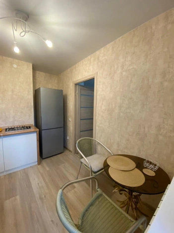 Купить однокомнатную квартиру в Волгограде. Вариант № 10031454, 7, площадь -  квм, цена 4150000 рублей