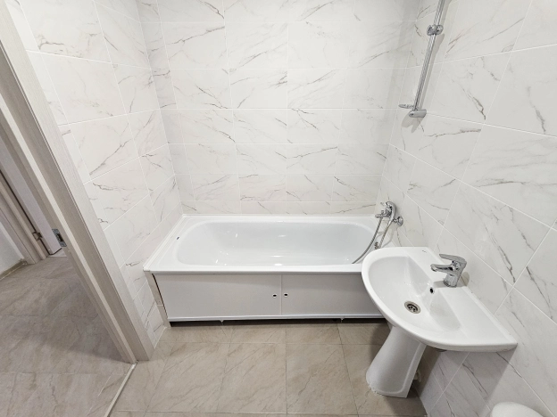 Купить квартиру в Москве. Вариант № 10232254, 1, площадь - квм, цена 30100000 рублей