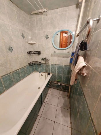 Купить двухкомнатную квартиру на улице Ворошилова в Ижевске. Вариант № 8671814, 6, площадь -  квм, цена 3900000 рублей