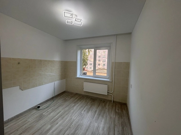 Купить квартиру в районе Калининский в Новосибирске. Вариант № 2892188, 8, площадь -  квм, цена 5900000 рублей