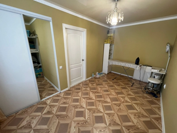 Купить дом на улице Мостостроителей в Тюменской области. Вариант № 5338515, 14, площадь -  квм, цена 11900000 рублей