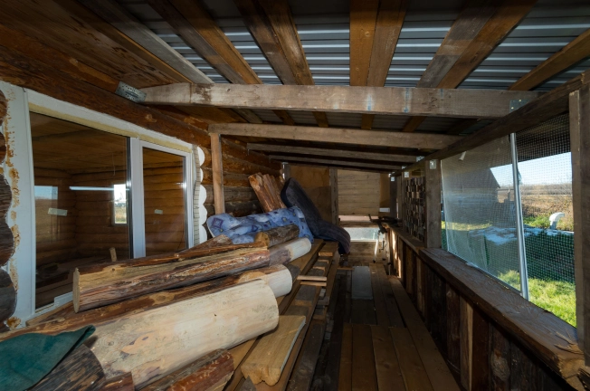 Купить дом на улице Набережная в Тюменской области. Вариант № 15741, 26, площадь -  квм, цена 3500000 рублей