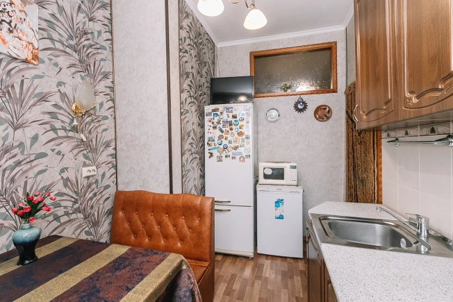 Купить трехкомнатную квартиру в районе Ленинский в Новосибирске. Вариант № 8462578, 7, площадь -  квм, цена 4699999 рублей