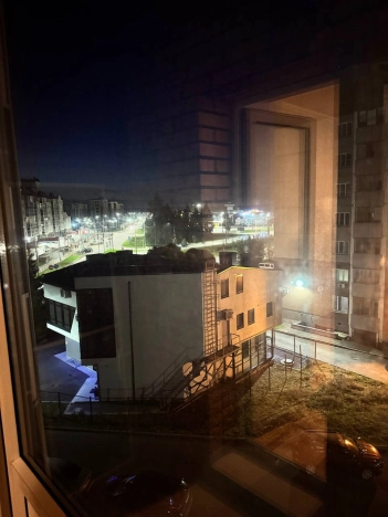 Купить трехкомнатную квартиру в Ленинградской области. Вариант № 3871456, 37, площадь -  квм, цена 19500000 рублей