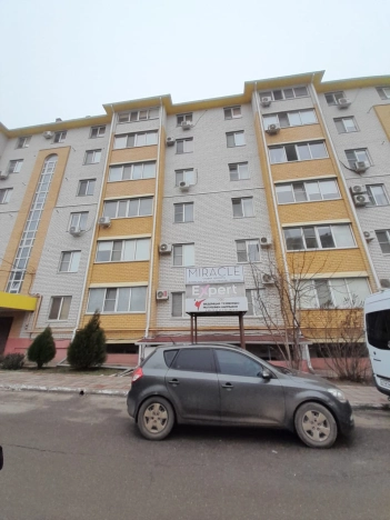 Купить двухкомнатную квартиру на вторичке в Микрорайоне 4-й, Элиста в Элисте. Вариант № 6409, 7, площадь -  квм, цена 8500000 рублей