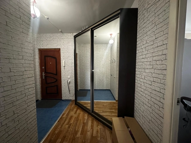 Купить двухкомнатную квартиру в Краснодаре. Вариант № 7787332, 10, площадь -  квм, цена 6100000 рублей