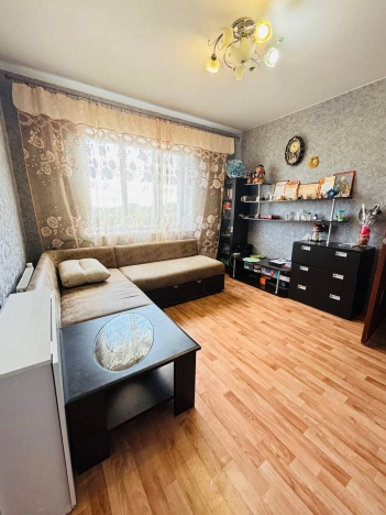 Купить трехкомнатную квартиру в Микрорайоне Ручейный, Сыктывкар в Сыктывкаре. Вариант № 37942, 2, площадь -  квм, цена 4150000 рублей