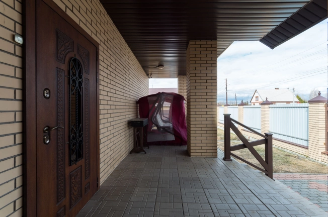 Купить дом в Микрорайоне Восточный, Тобольск в Тобольске. Вариант № 2349568, 36, площадь -  квм, цена 15300000 рублей