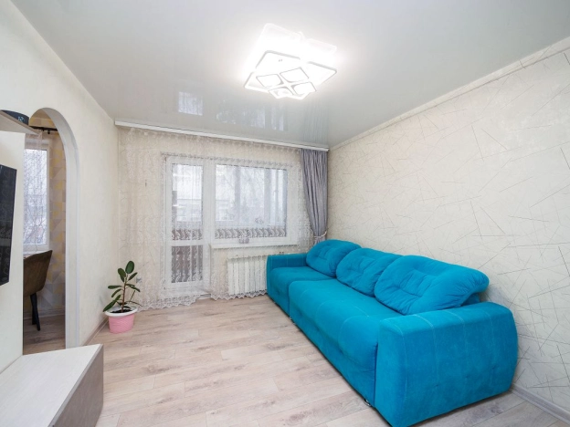 Купить квартиру в Омске. Вариант № 10205445, 2, площадь -  квм, цена 5460000 рублей