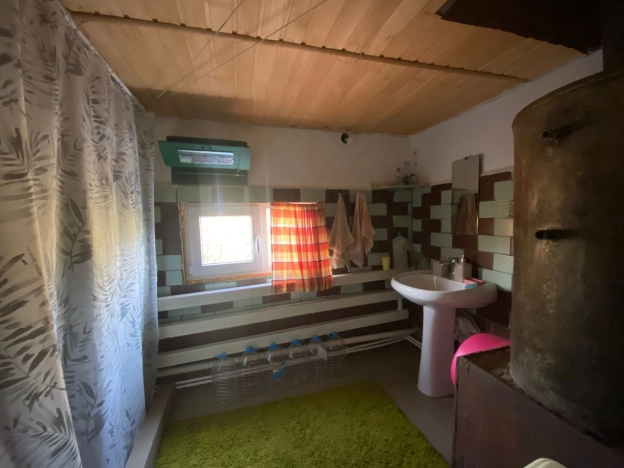 Купить дом в Краснодарском крае. Вариант № 9865555, 4, площадь -  квм, цена 4090000 рублей