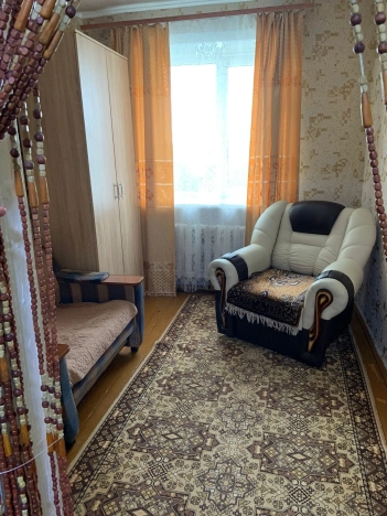 Купить трехкомнатную квартиру в Амурской области. Вариант № 10046, 3, площадь -  квм, цена 3400000 рублей