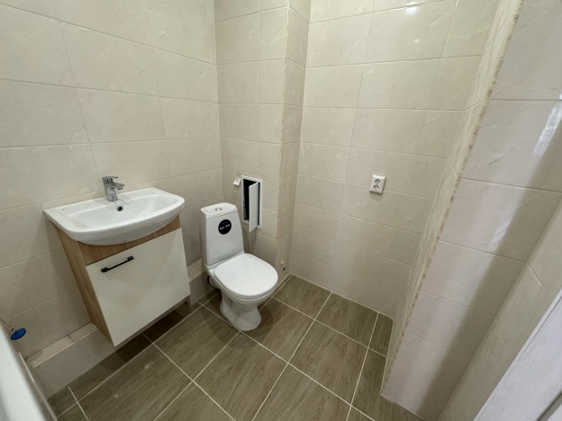 Купить Студию на вторичке в Новороссийске. Вариант № 18714, 6, площадь -  квм, цена 4750000 рублей