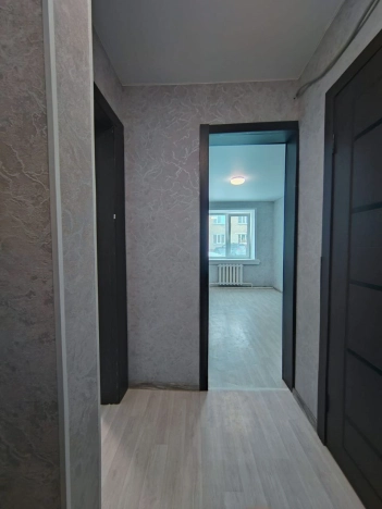 Купить однокомнатную квартиру в Новосибирской области. Вариант № 10405628, 7, площадь -  квм, цена 2300000 рублей