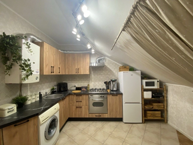 Купить двухкомнатную квартиру на улице Виктора Гакуна в Калининграде. Вариант № 6896765, 0, площадь -  квм, цена 7650000 рублей