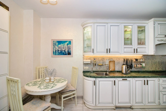 Купить трехкомнатную квартиру на улице Мичурина в Владимире. Вариант № 5057031, 2, площадь -  квм, цена 28000000 рублей