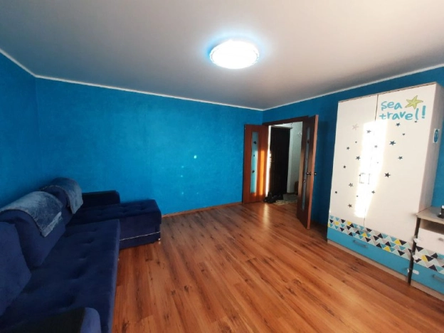 Снять квартиру в Тобольске. Вариант № 10267708, 4, площадь -  квм, цена 40000 рублей