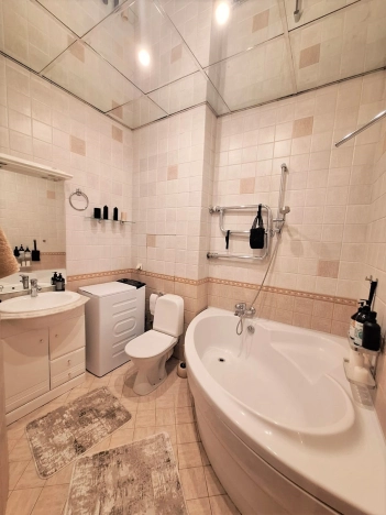 Снять квартиру в Москве. Вариант № 10719921, 23, площадь - квм, цена 130000 рублей