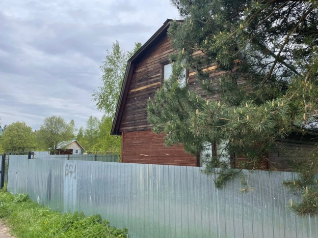 Купить дачу в Калужской области. Вариант № 8150435, 1, площадь -  квм, цена 2200000 рублей