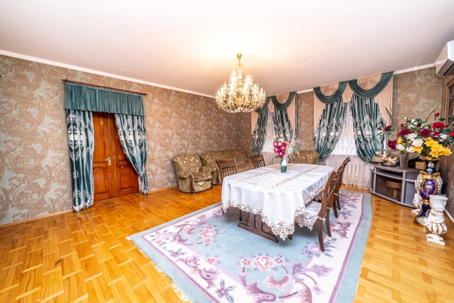 Купить дом в Краснодаре. Вариант № 22443, 14, площадь - квм, цена 29500000.0000 рублей