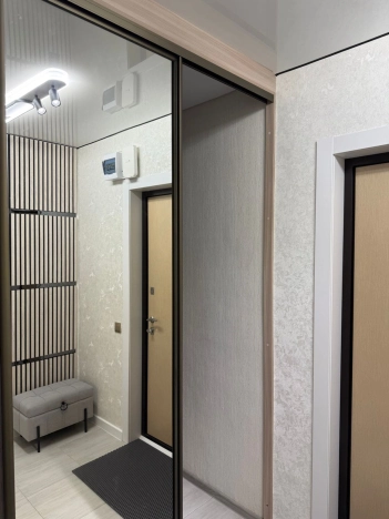 Снять квартиру в Тобольске. Вариант № 9884186, 3, площадь -  квм, цена 65000 рублей