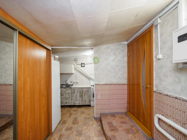 Купить дом в Микрорайоне Порт-Артур в Омске. Вариант № 3995680, 11, площадь -  квм, цена 3850000 рублей