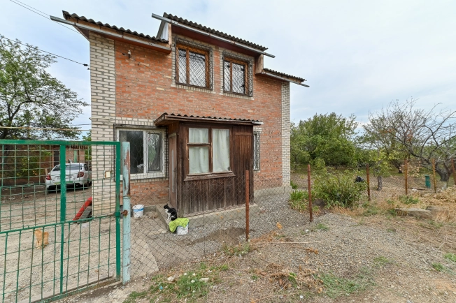 Купить дом в Азове. Вариант № 3959660, 17, площадь -  квм, цена 5100000 рублей