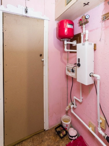 Купить дом в Тюменской области. Вариант № 9039517, 7, площадь -  квм, цена 2050000 рублей