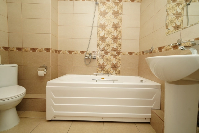 Купить двухкомнатную квартиру на улице Космический проспект в Омске. Вариант № 54741, 12, площадь -  квм, цена 7500000 рублей