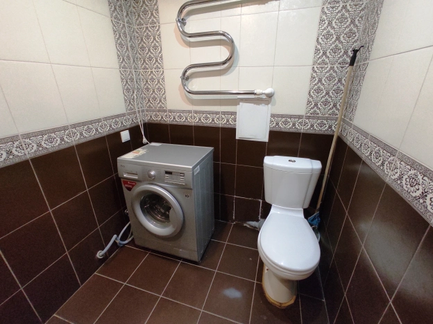 Купить квартиру в Омске. Вариант № 37922, 6, площадь -  квм, цена 4550000 рублей