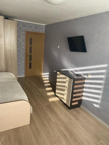 Купить двухкомнатную квартиру в Вологодской области. Вариант № 9865728, 5, площадь -  квм, цена 2700000 рублей