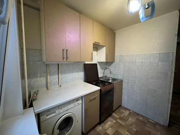 Купить квартиру на улице Балакирева в Владимире. Вариант № 16355, 5, площадь -  квм, цена 5250000 рублей